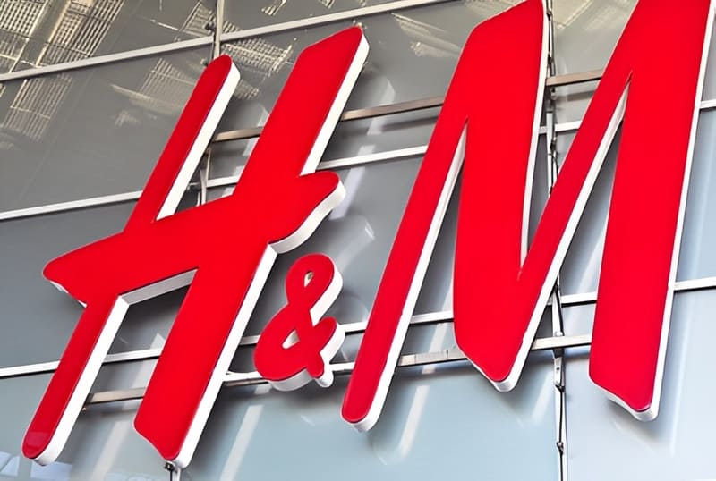 H&M (Khủng hoảng đa kênh / Tin giả)